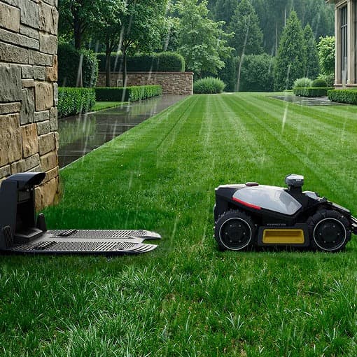 Robot i regnigt väder