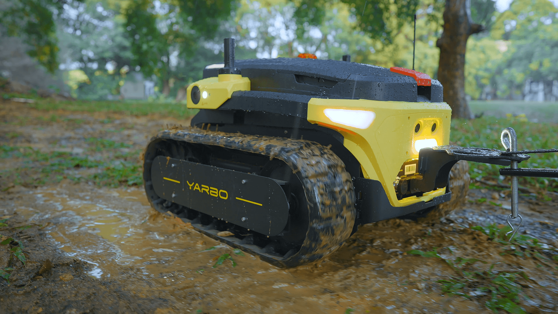 Yarbo Core (2026) thumbnail 4